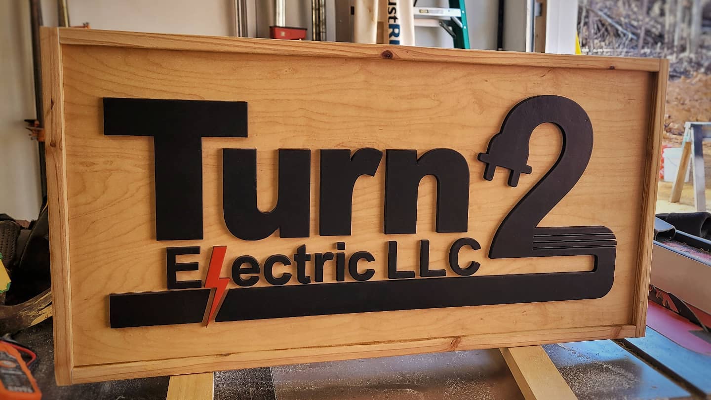 First sign of the new year went out the shop today for a local electrician!

#lazylabacres #customsigns #businesssigns #maker #layeredsign #smallbusiness #customdecor #decor #officedecor